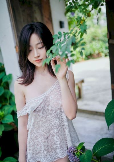 地味变!改变土妹子的纯洁异性_高清免费在线播放