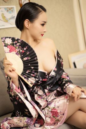 学生的妈妈5_720高清视频播放