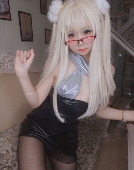 动漫人物互相差差_1080P在线视频播放