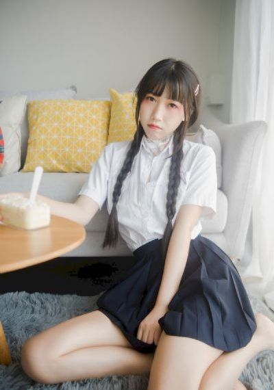 撒野短剧_十万网红美女美酱